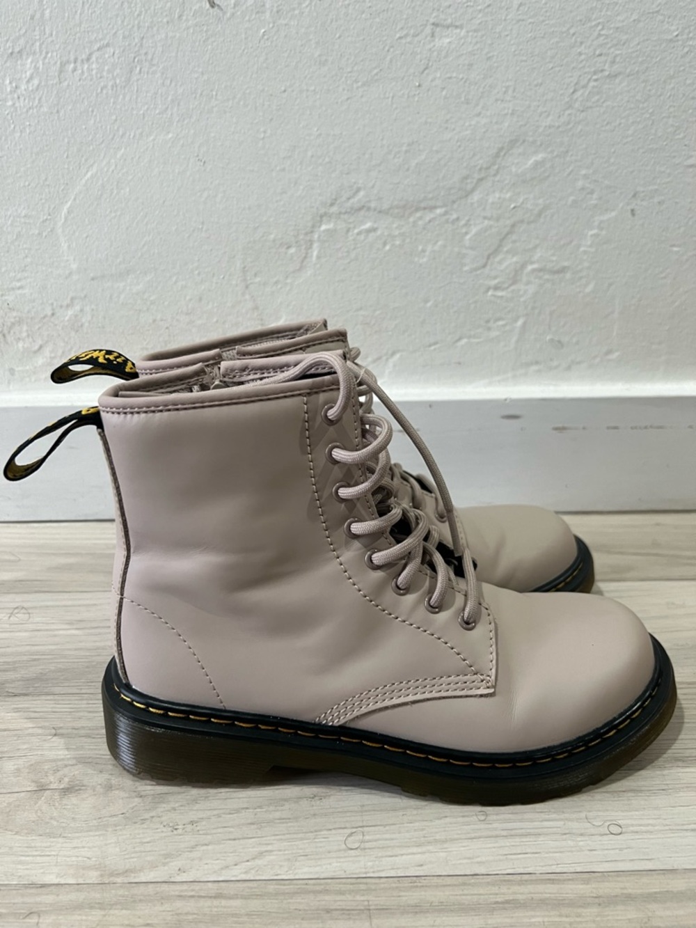 Dr. Martens Vintage Taupe 1460 J Romario kids youth combat boots Sz 3